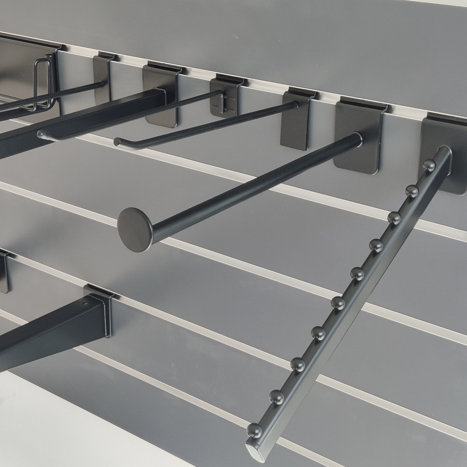 Spacewall Lamellenwand Slatwall 2er-Set Alu gebürstet Spacewall Lamellenwand Slatwall 2er-Set Alu gebürstet