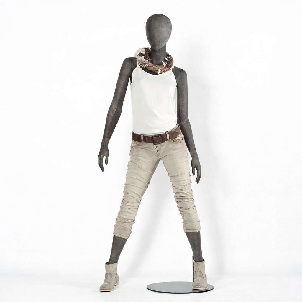 Premium Schaufensterpuppe Frau