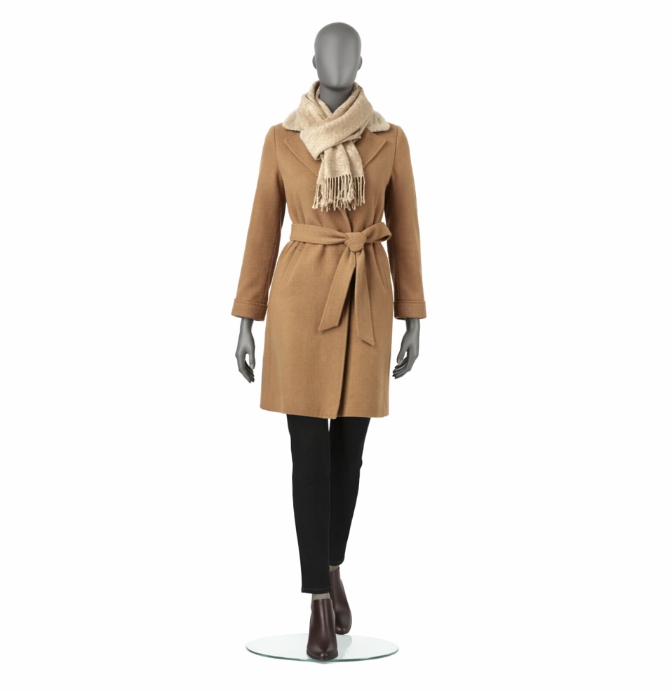 Damen Schaufensterpuppe laufend